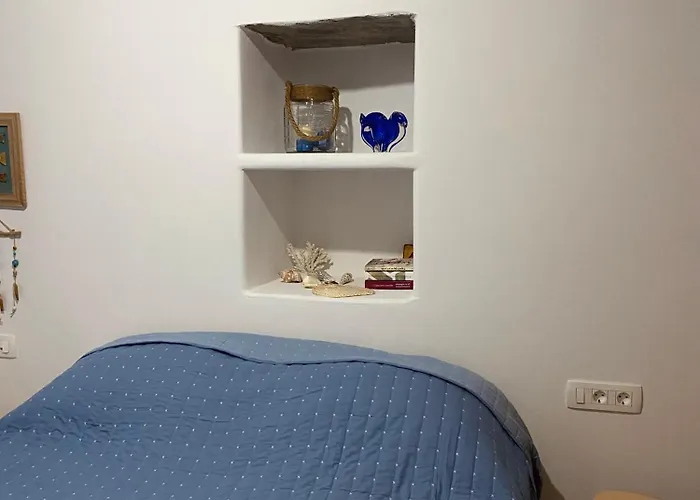 Donkey's House * Síkinos